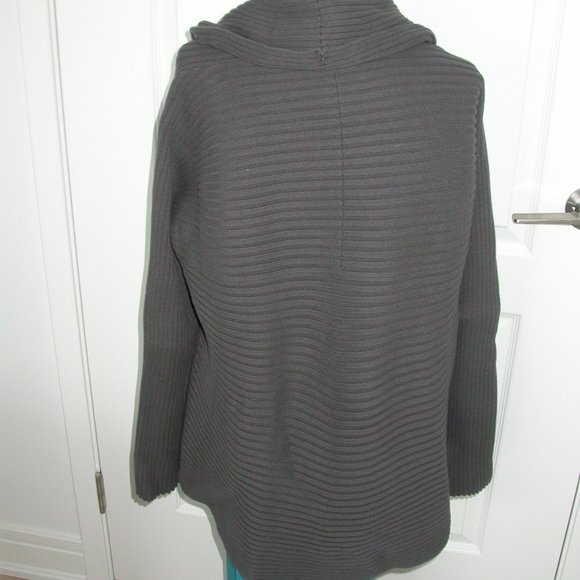 Dark Grey Ribbed Knit Cardigan - Picture 6 of 6